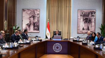 تكليف من مدبولي بشأن الأراضي المطلة على كورنيش النيل